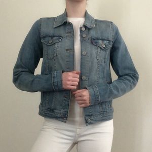 Mid Wash Levi’s Original Denim Trucker Jacket